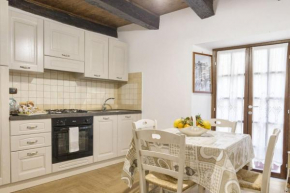 Modern Apartment near Arce City Centre, 62 m², Parking